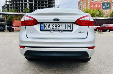 Седан Ford Fiesta 2017 в 