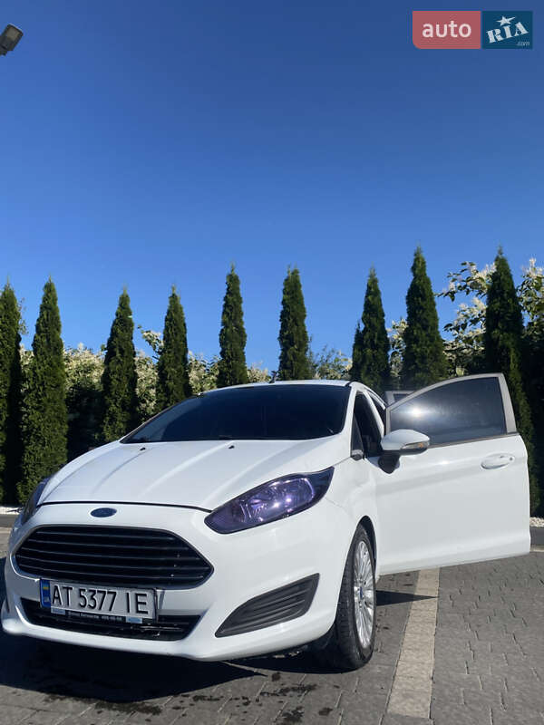 Хэтчбек Ford Fiesta 2014 в Надворной фото 3 Хэтчбек Ford Fiesta 2014 в Надворной