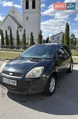 Хэтчбек Ford Fiesta 2007 в 