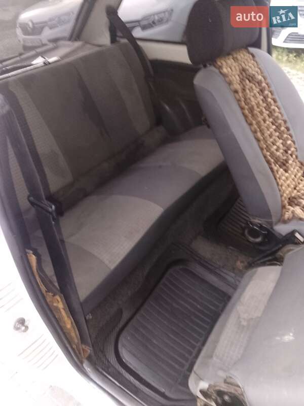 Хетчбек Ford Fiesta 1986 в Тернополі