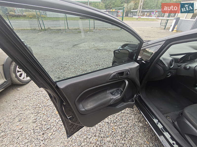 Седан Ford Fiesta 2019 в Киеве