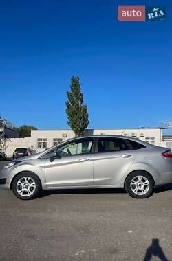 Седан Ford Fiesta 2014 в Одессе
