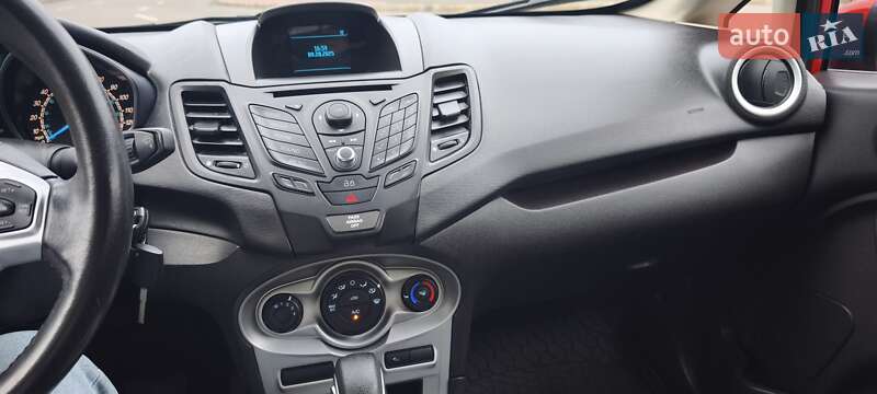 Хетчбек Ford Fiesta 2014 в Харкові
