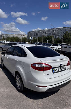 Седан Ford Fiesta 2019 в 