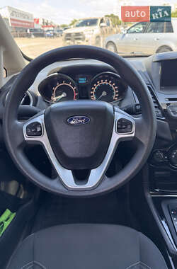 Седан Ford Fiesta 2019 в 