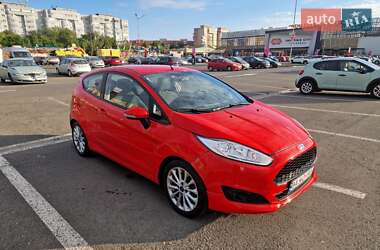 Хэтчбек Ford Fiesta 2013 в 