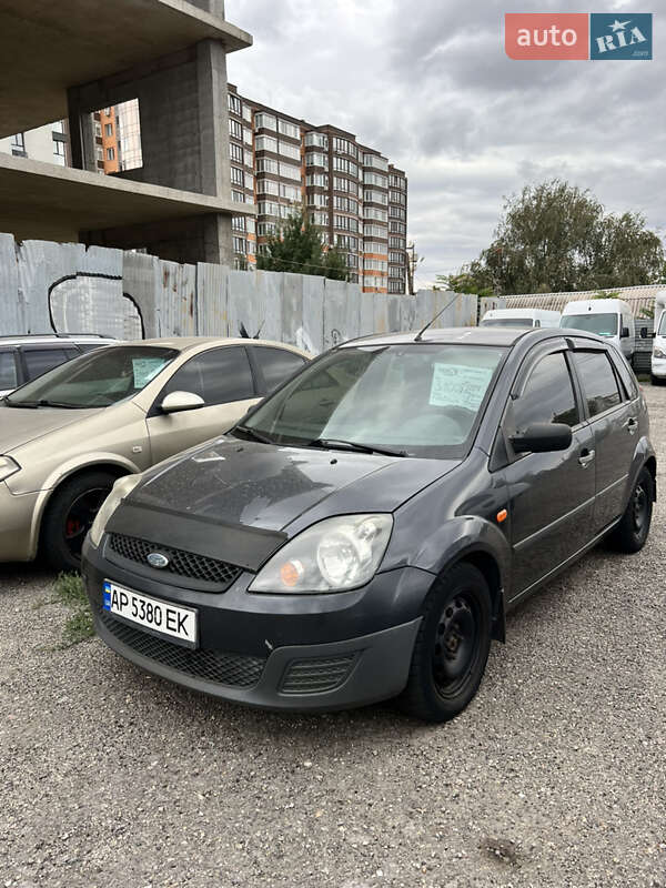 Хэтчбек Ford Fiesta 2007 в Запорожье