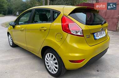 Хэтчбек Ford Fiesta 2013 в Виннице