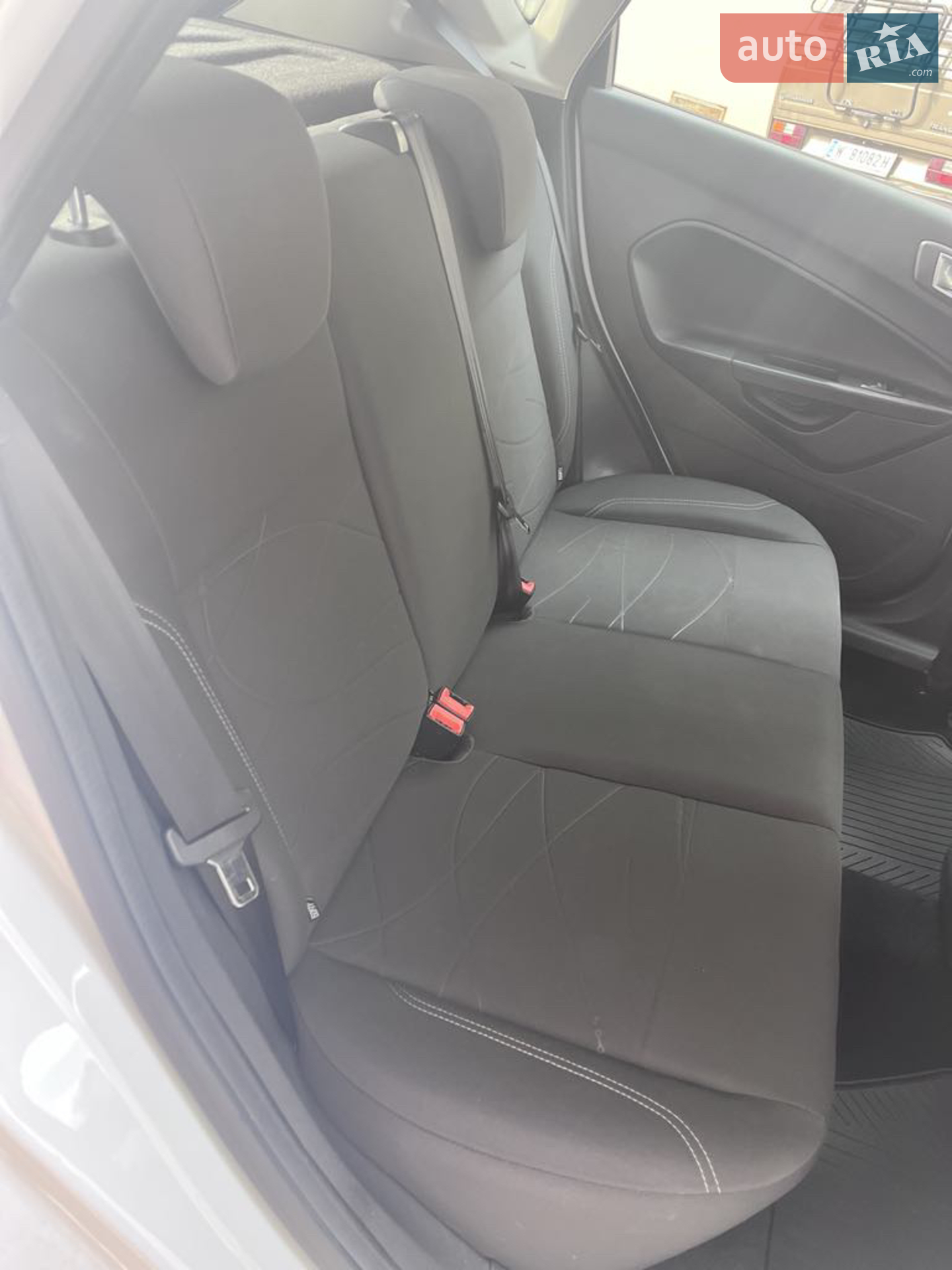 2016 Ford Fiesta - мініатюра 9