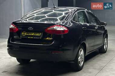 Седан Ford Fiesta 2018 в 