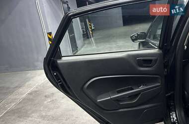 Седан Ford Fiesta 2018 в 