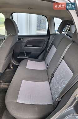 Хэтчбек Ford Fiesta 2007 в 
