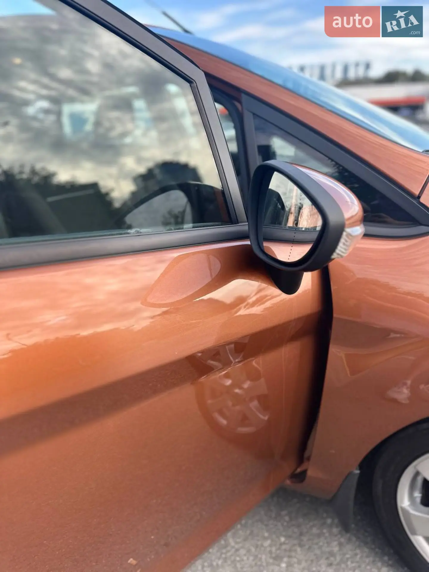 2015 Ford Fiesta - мініатюра 16