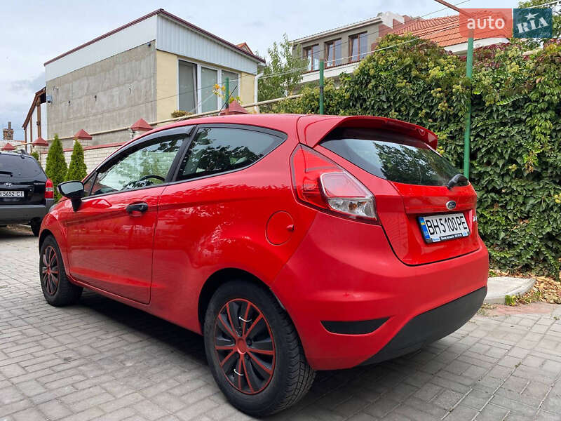 Хэтчбек Ford Fiesta 2013 в Одессе фото 2 Хэтчбек Ford Fiesta 2013 в Одессе