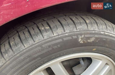 Хэтчбек Ford Fiesta 2011 в 