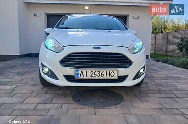 Хэтчбек Ford Fiesta 2013 в 