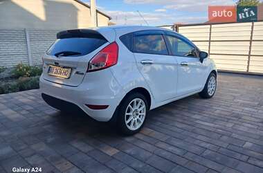 Хэтчбек Ford Fiesta 2013 в Обухове