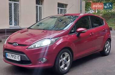 Хэтчбек Ford Fiesta 2011 в Киеве