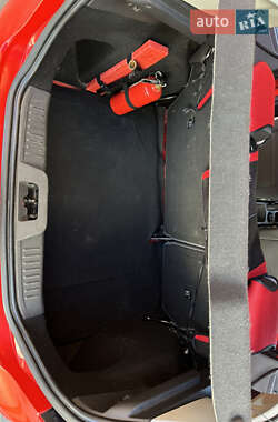 Хэтчбек Ford Fiesta 2013 в 