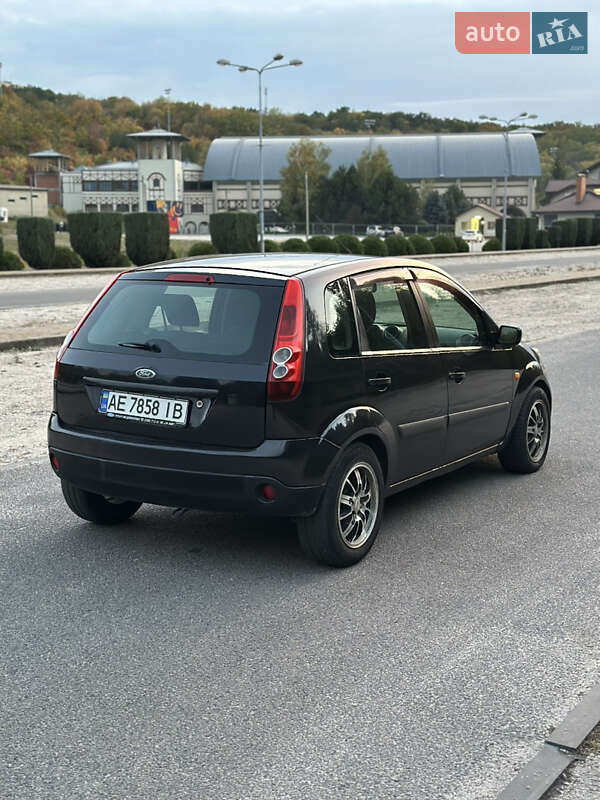 Хэтчбек Ford Fiesta 2007 в Днепре
