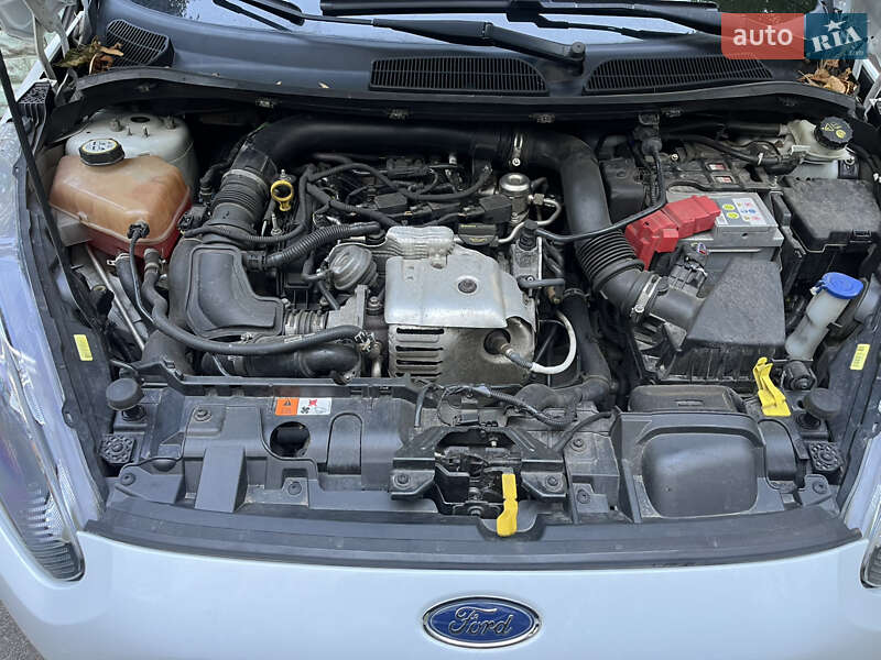 Хэтчбек Ford Fiesta 2013 в Харькове