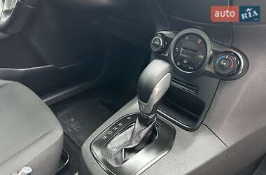 Хэтчбек Ford Fiesta 2013 в 