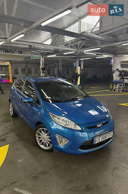 Хэтчбек Ford Fiesta 2011 в 