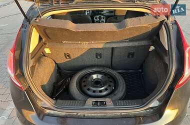 Хэтчбек Ford Fiesta 2014 в 