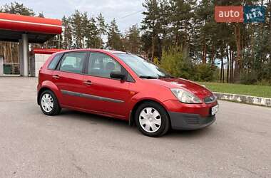 Хэтчбек Ford Fiesta 2007 в 