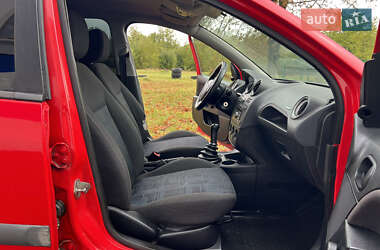 Хэтчбек Ford Fiesta 2007 в 