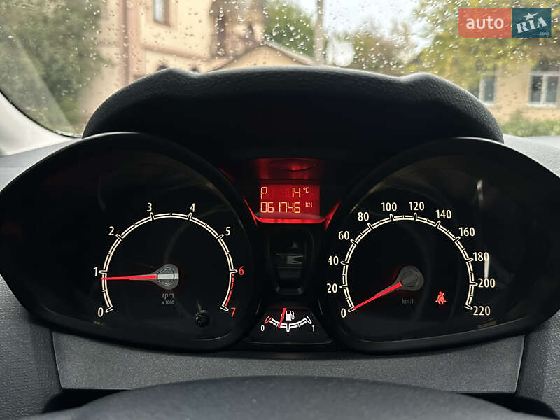 Хэтчбек Ford Fiesta 2011 в Харькове