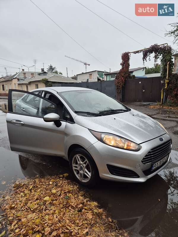 Седан Ford Fiesta 2018 в Харькове