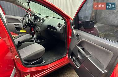 Хэтчбек Ford Fiesta 2008 в 