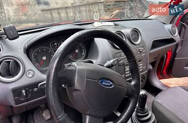 Хэтчбек Ford Fiesta 2008 в 