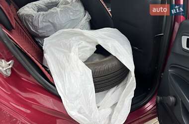 Хетчбек Ford Fiesta 2011 в 