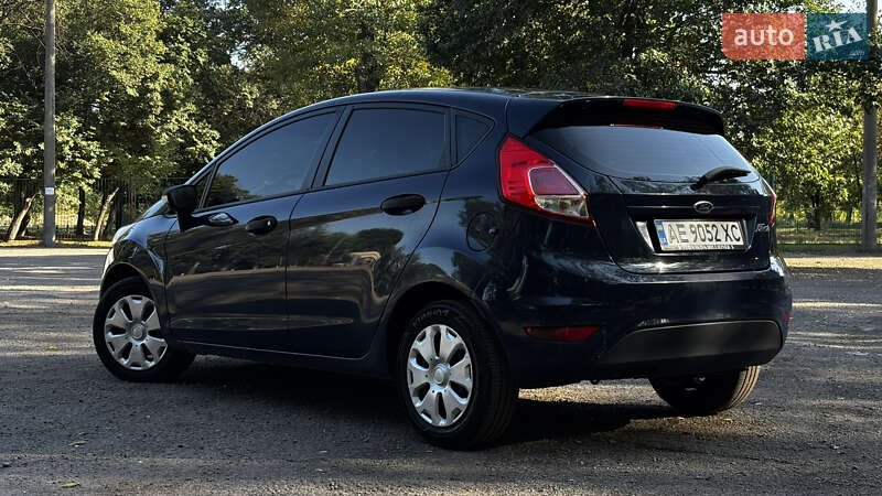 Хэтчбек Ford Fiesta 2013 в Павлограде