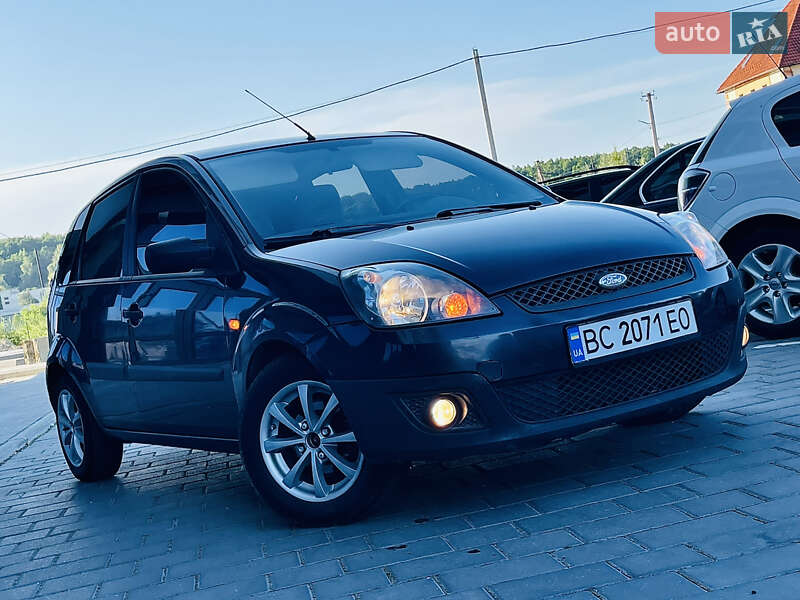 Хэтчбек Ford Fiesta 2007 в Трускавце