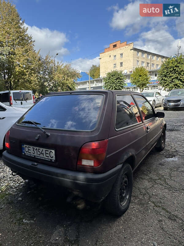 Хэтчбек Ford Fiesta 1995 в Черновцах