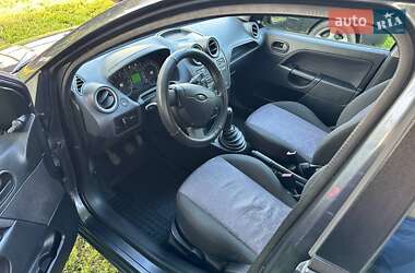 Хэтчбек Ford Fiesta 2008 в Киеве