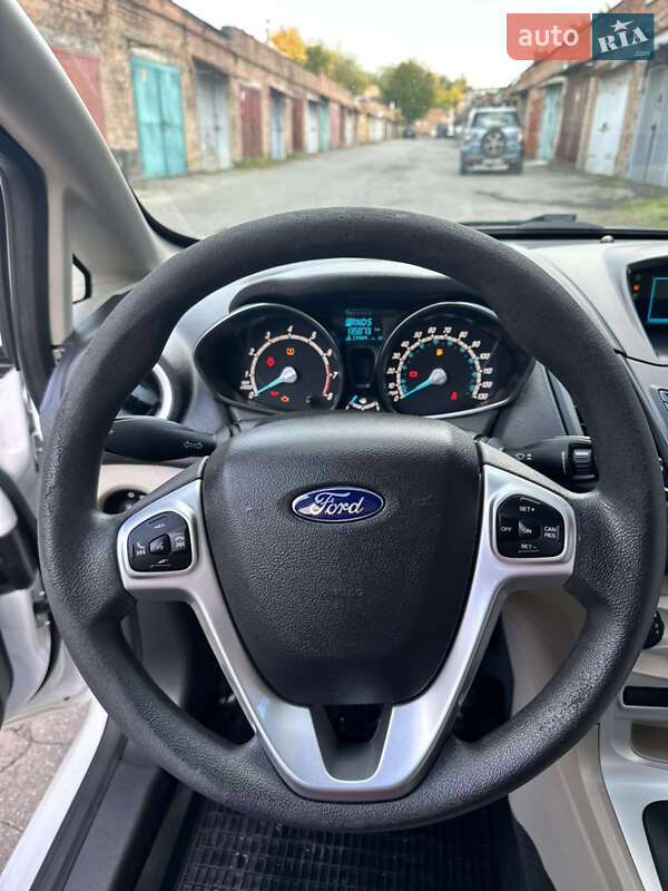 Хэтчбек Ford Fiesta 2017 в Виннице