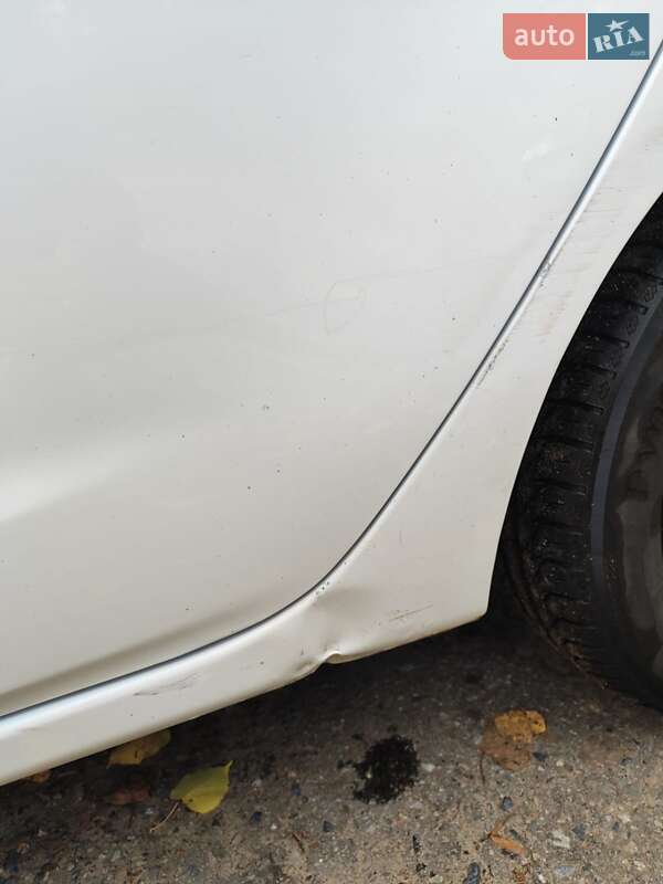 Хетчбек Ford Fiesta 2012 в Кролевці