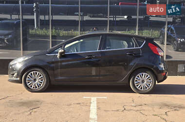 Хэтчбек Ford Fiesta 2014 в 