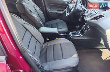 Хэтчбек Ford Fiesta 2011 в 