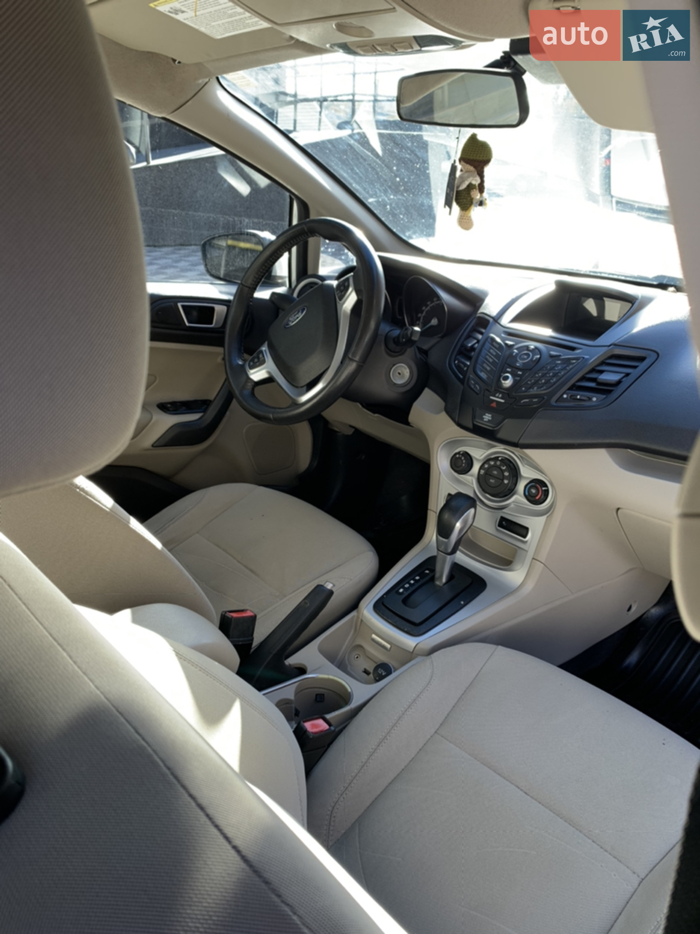 2016 Ford Fiesta - мініатюра 9