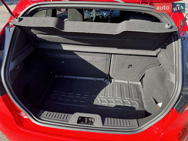 Хетчбек Ford Fiesta 2016 в Харкові фото 26 Хетчбек Ford Fiesta 2016 в Харкові