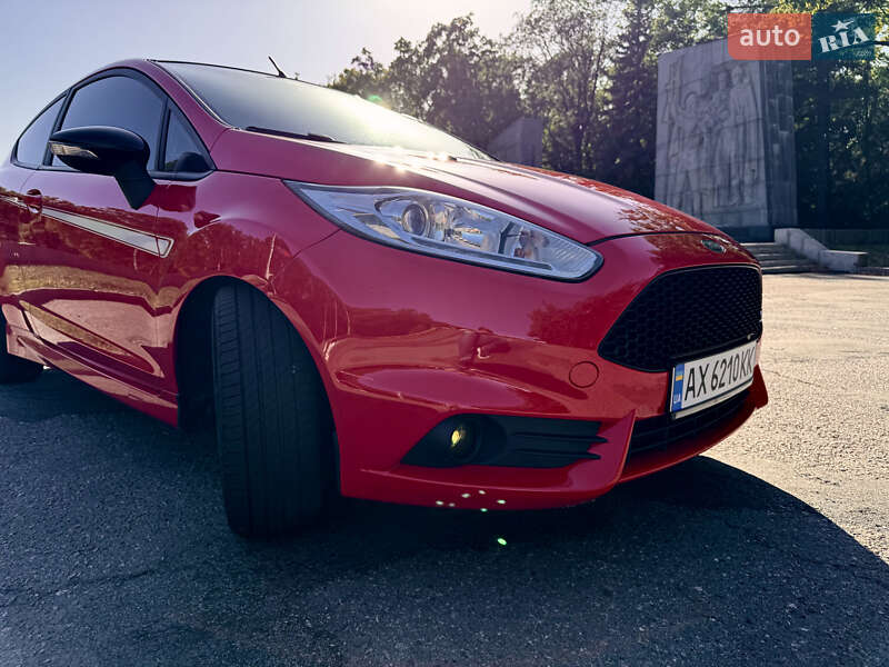 Хетчбек Ford Fiesta 2016 в Харкові фото 11 Хетчбек Ford Fiesta 2016 в Харкові