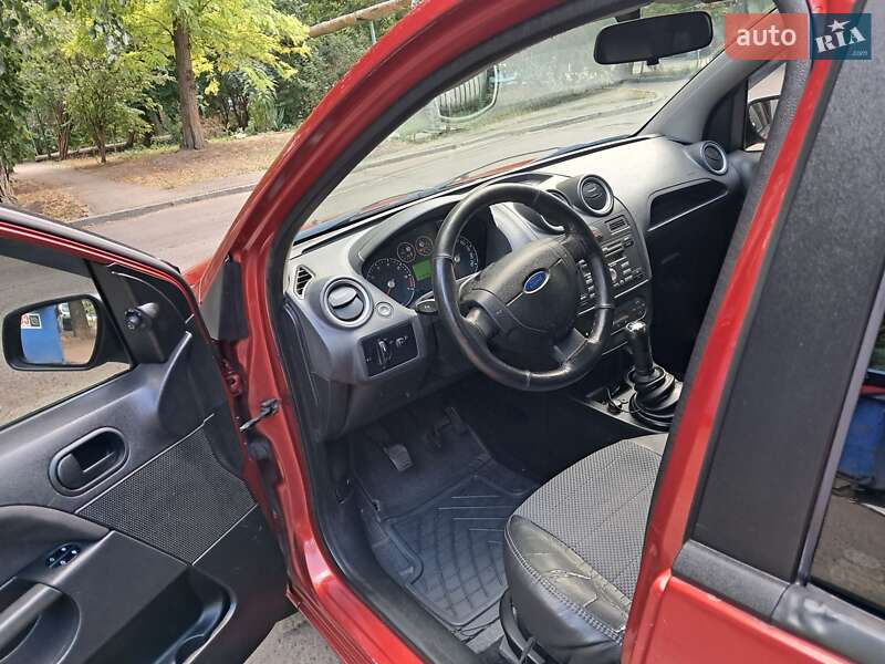 Хэтчбек Ford Fiesta 2007 в Одессе фото 4 Хэтчбек Ford Fiesta 2007 в Одессе