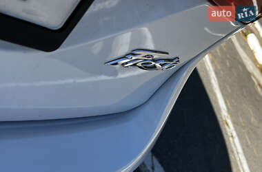 Седан Ford Fiesta 2014 в 