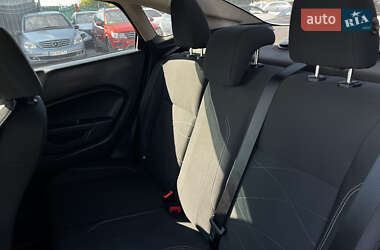 Седан Ford Fiesta 2014 в 