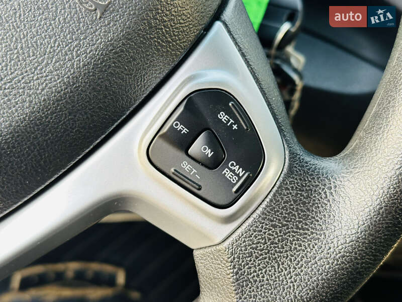 Хэтчбек Ford Fiesta 2018 в Харькове фото 30 Хэтчбек Ford Fiesta 2018 в Харькове